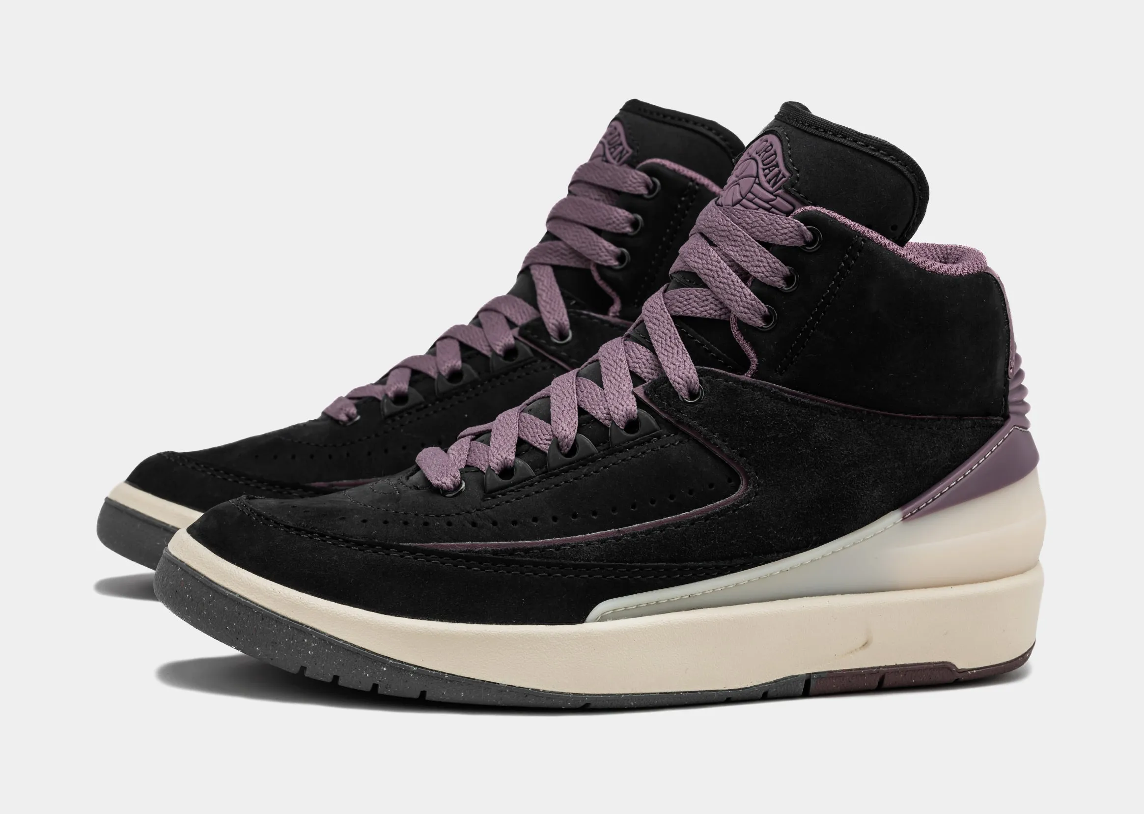 Air Jordan 2 Retro Off Noir Womens Lifestyle Shoes (Off Noir/Ice Cool Grey/Mauve)