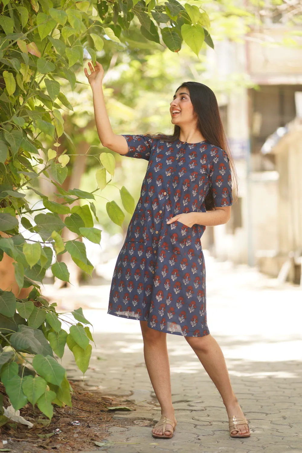 Aishi Indigo Dahlia Short Dress