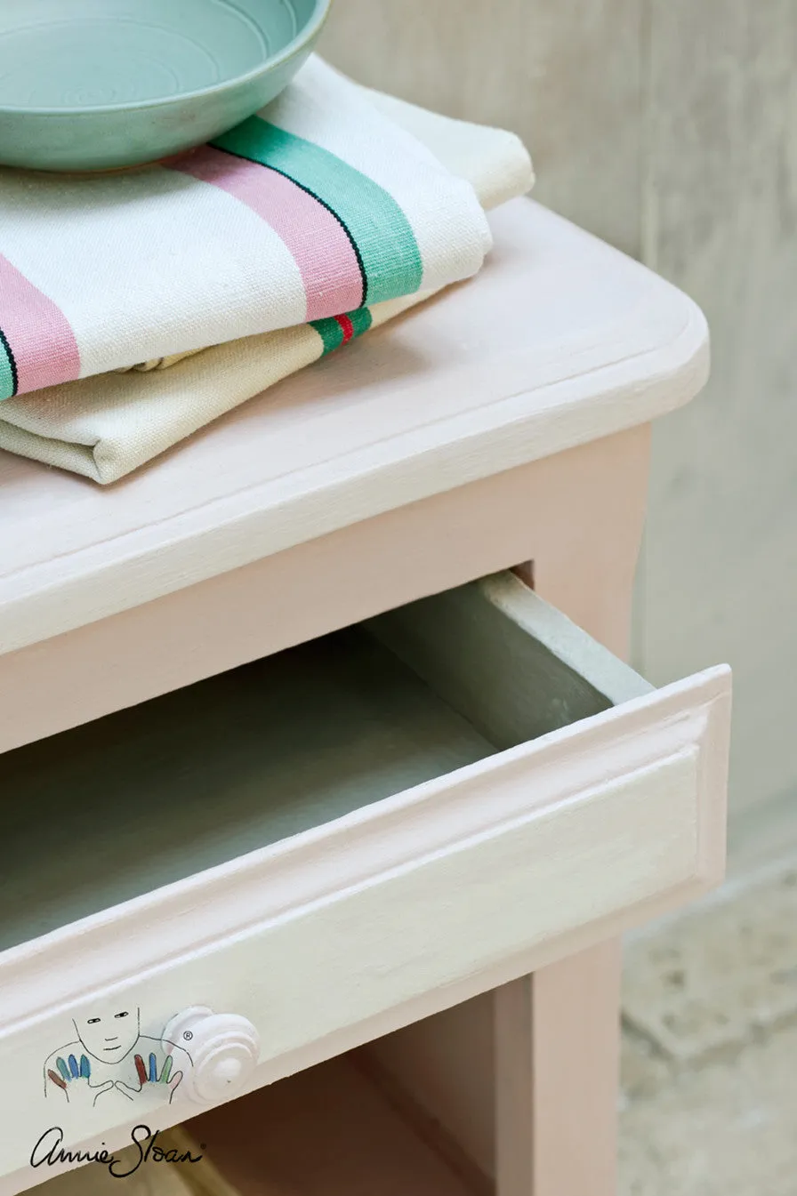 Antoinette Annie Sloan Chalk Paint