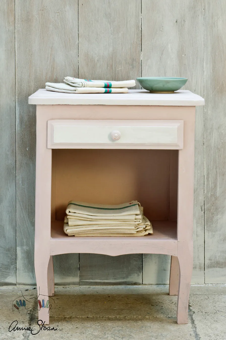 Antoinette Annie Sloan Chalk Paint