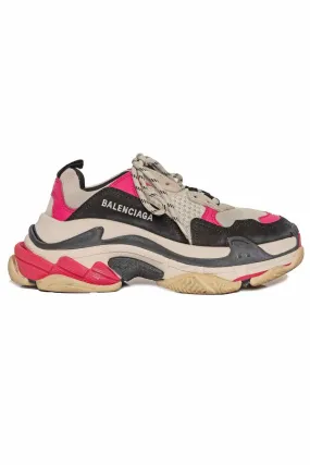 Balenciaga Size 7 Triple S Sneaker