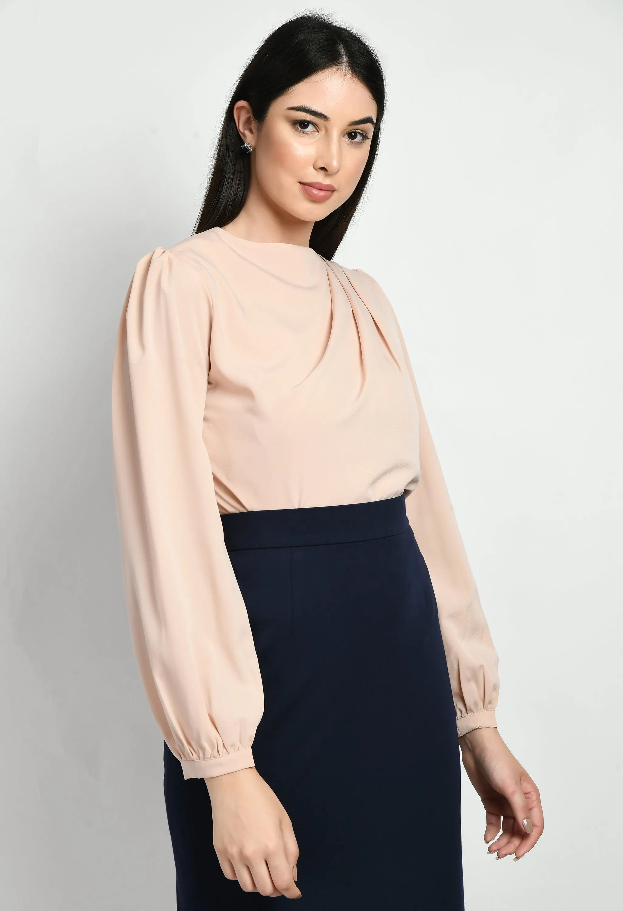 Exude Genius Pleat Detail Top (Peach)