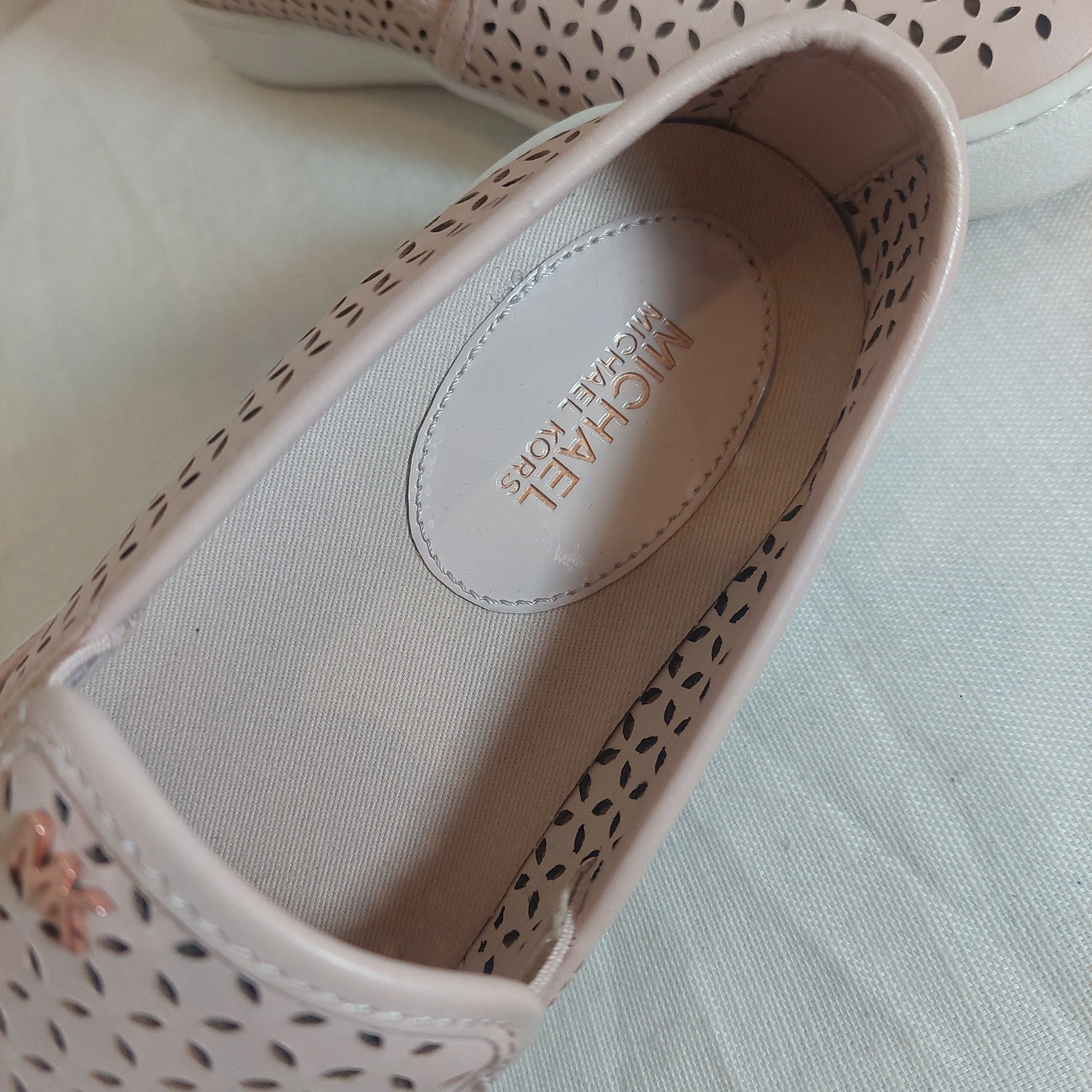 Michael Kors Jem Olivia Slip-on Pink Leather Shoes | Gently Used |