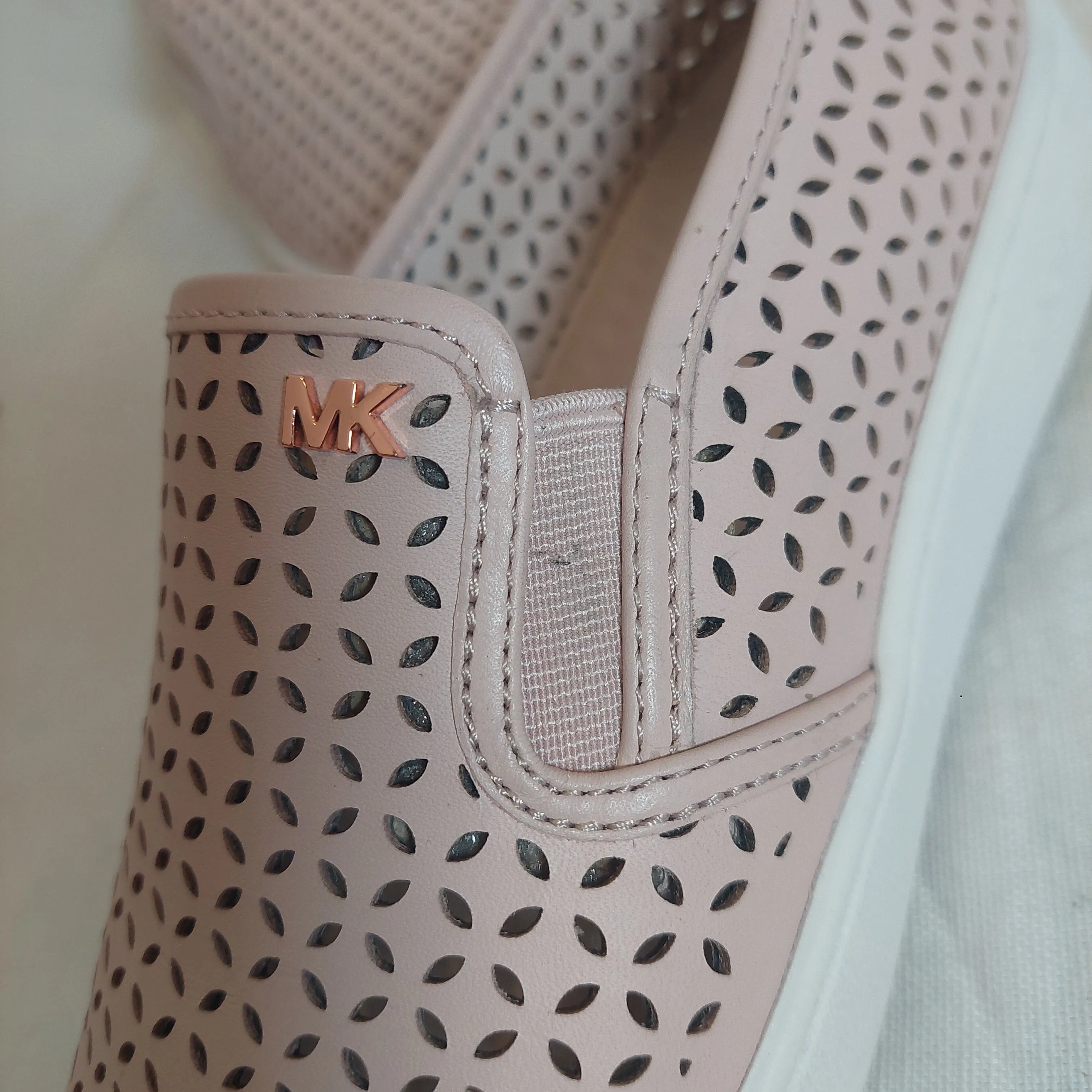 Michael Kors Jem Olivia Slip-on Pink Leather Shoes | Gently Used |