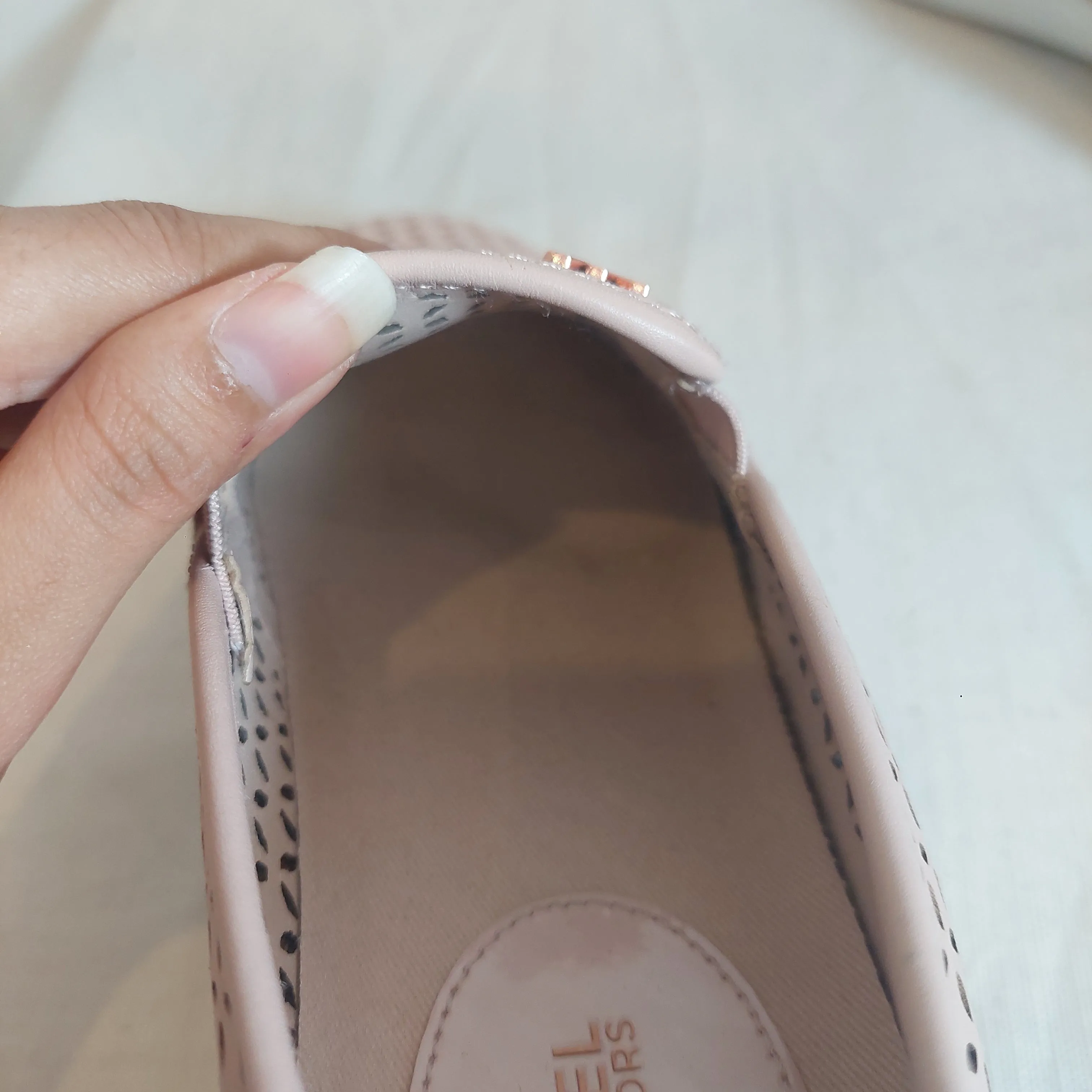 Michael Kors Jem Olivia Slip-on Pink Leather Shoes | Gently Used |